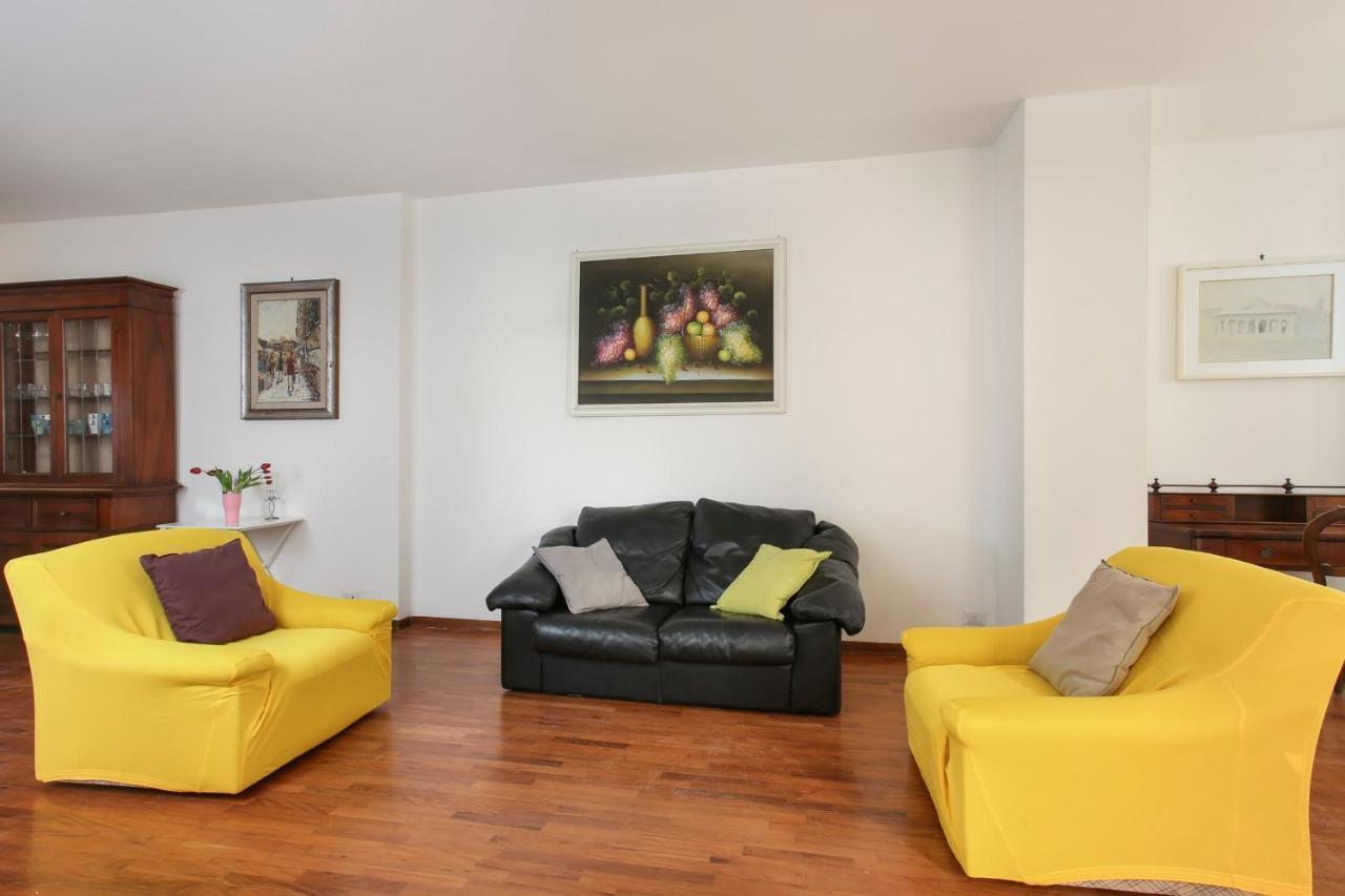 Florence Apartment In Great Location Екстер'єр фото