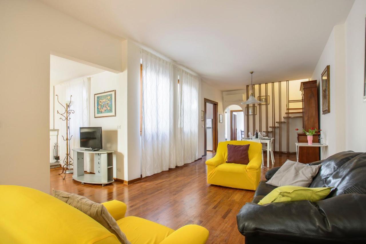 Florence Apartment In Great Location Екстер'єр фото